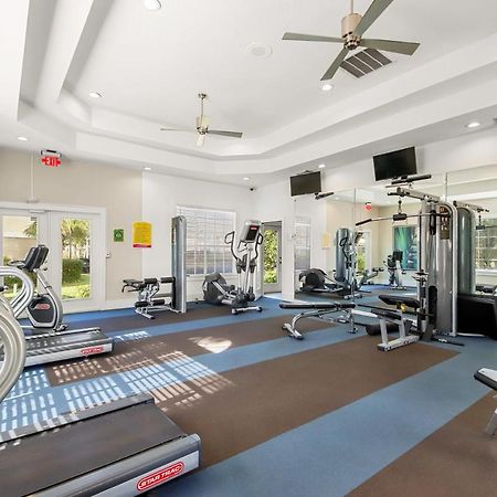 Comfy And Spacious 1Br W Pool Gym Workspace 브레던톤 외부 사진